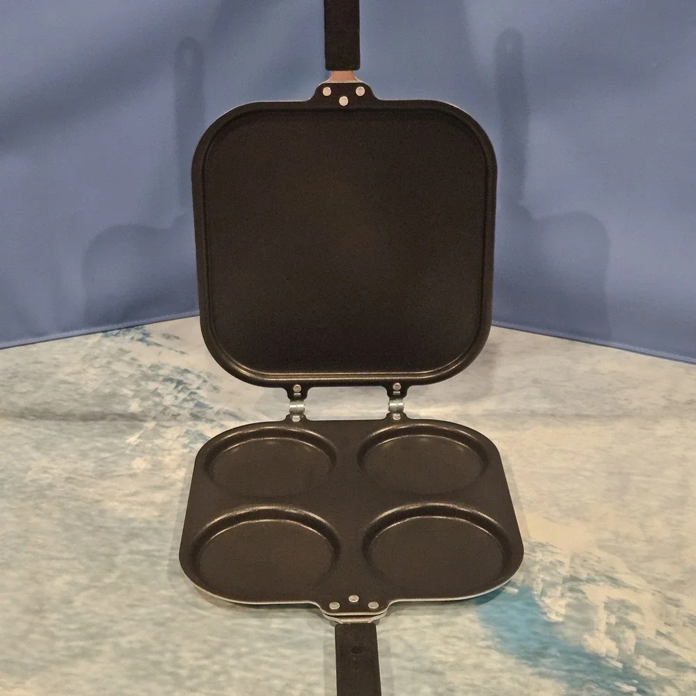 Vintage Hinged Pancake Griddle Pan 4 Slot Aluminum Nonstick Stovetop 10